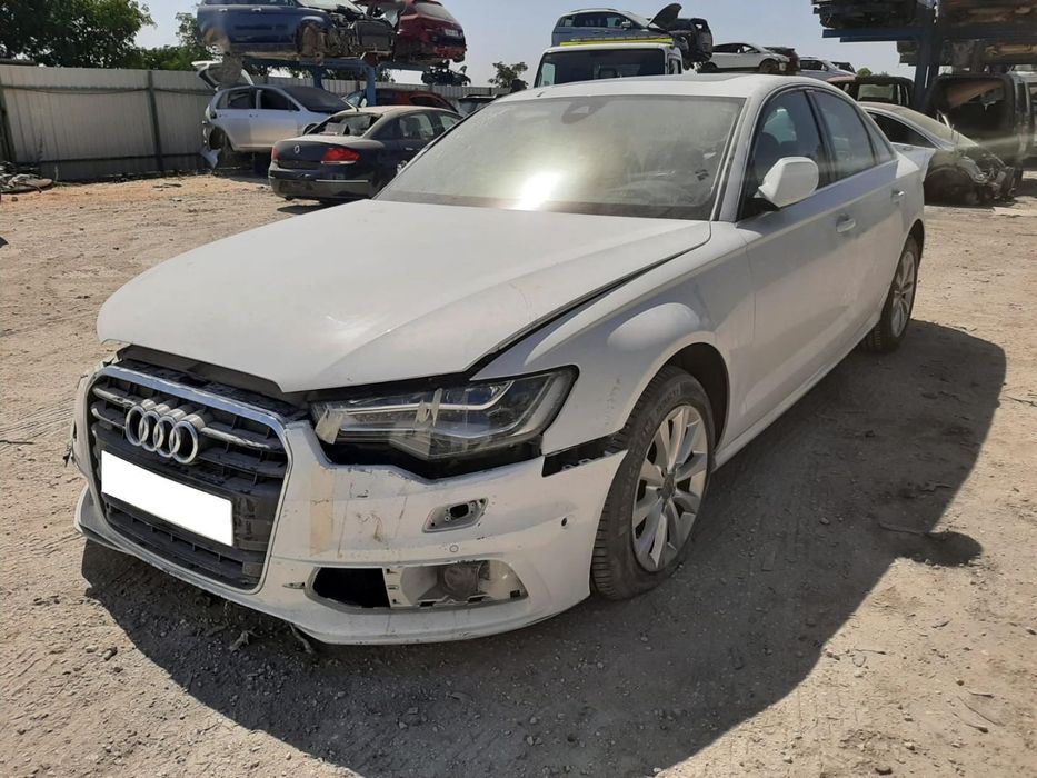 Bomba De Água Audi A6 Berlina 4G2
