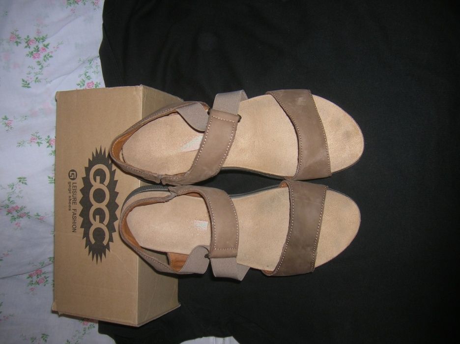 Босоножки Medicus р.37 -38 (5,5), стелька 24 см нат. замша
