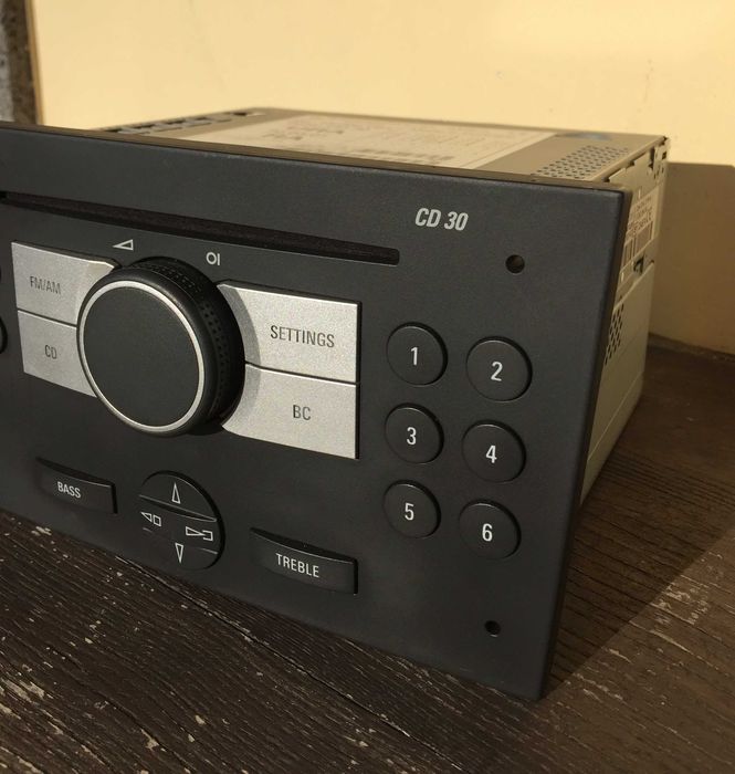 Auto Rádio OPEL -- CD 30 --- ASTRA / ZAFIRA ou outros
