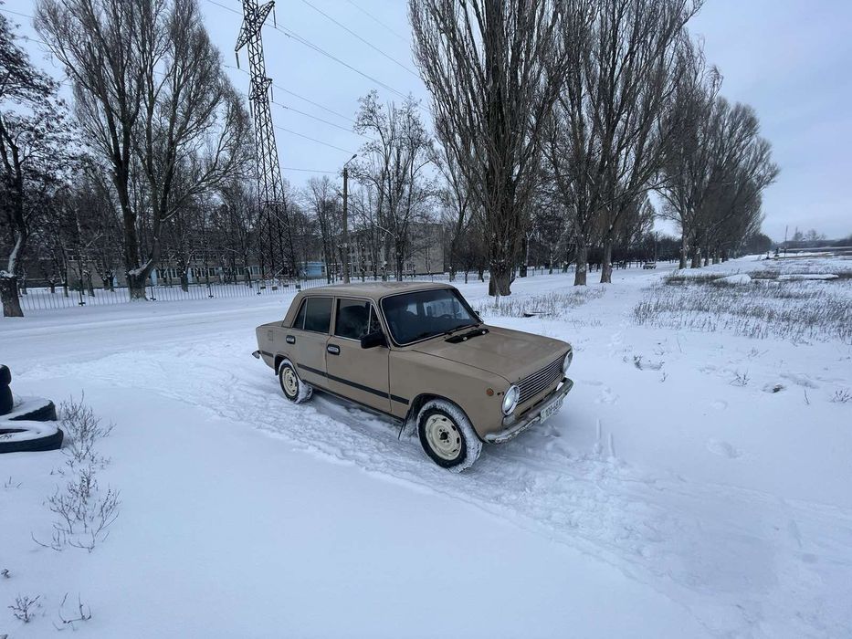 Продам срочно ВАЗ2101 на уверенном ходу