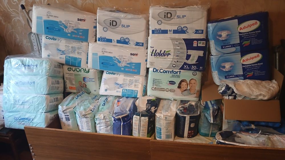 Продам памперсы,10 гр н.за штуку