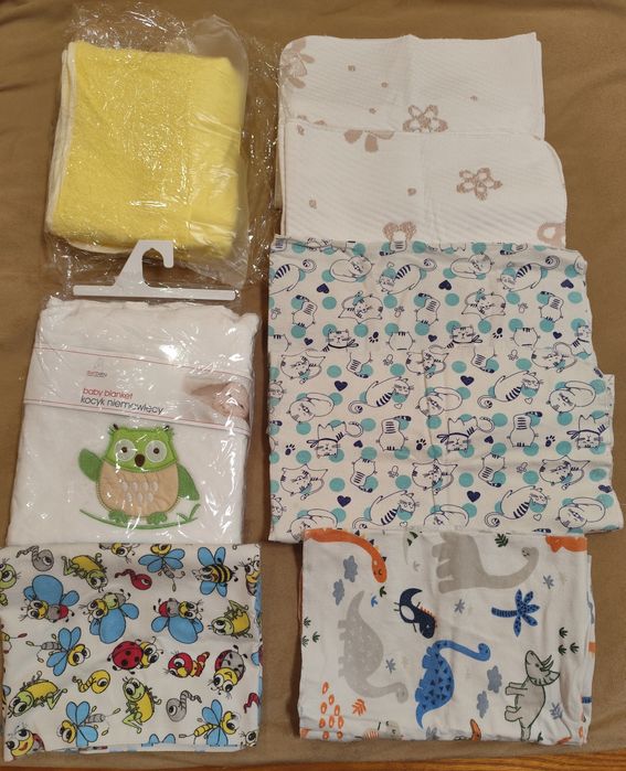 Рушники нові пеленки дитячі