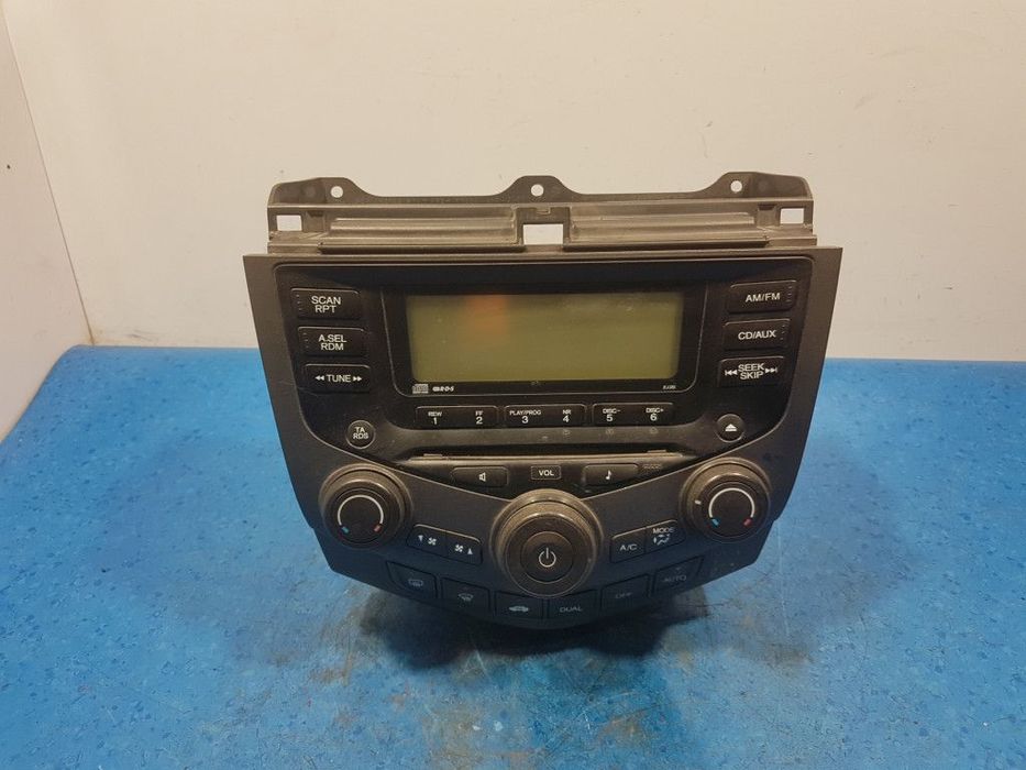 HONDA ACCORD VII RADIO 39050-SEA-G110-M