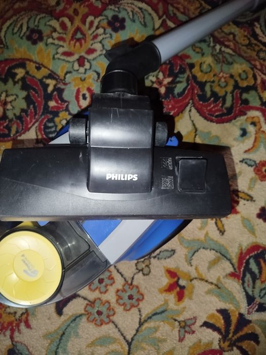 Пилосос Philips 850вт