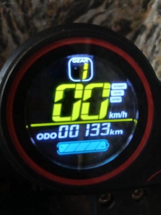 Продам електро самокат Crosser T4 чорний із сидінням