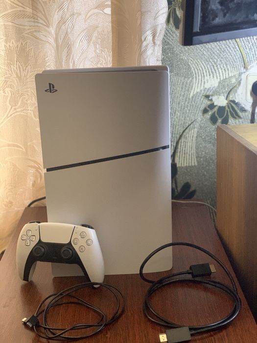 Playstation 5 Slim 1tb