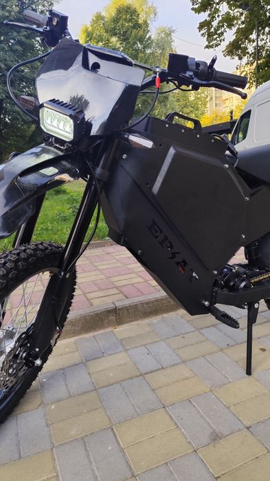 Електробайк EPLAT CROSS зі зйомним АКБ