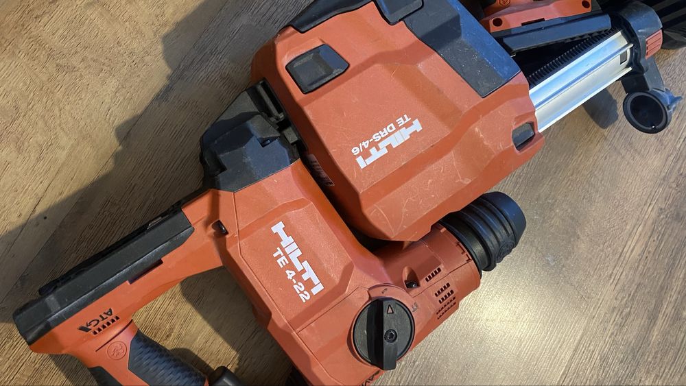Zestaw narzędzi hilti