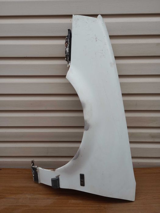 Крило Renault 19/Laguna 2/Scenic 2/Volvo S40/S80/Saab 9-5