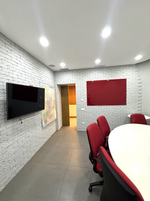 Продажа офиса, ул. Почайнинская, Подол