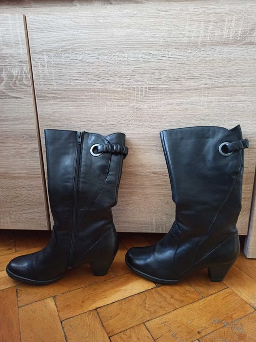 Kozaki damskie Jana - rozmiar 38