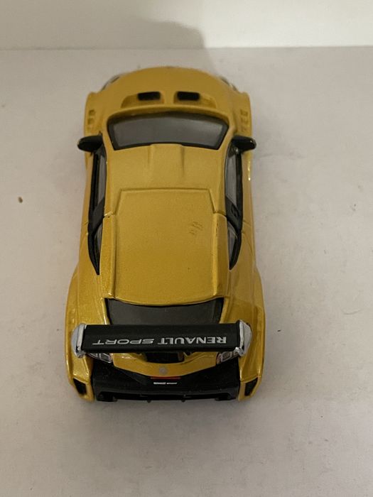 Renault Megane Burago escala 1/43
