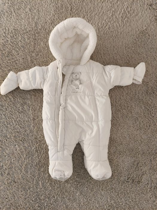 Zimowy kombinezon dla noworodka