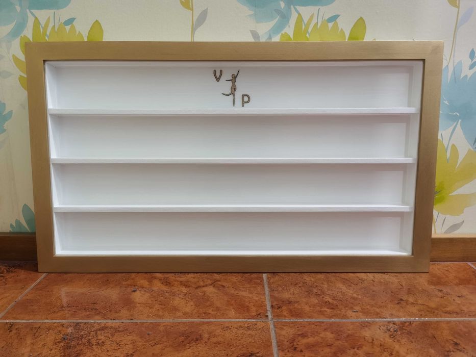 Expositor vernizes com moldura - PERSONALIZADOS - Novos