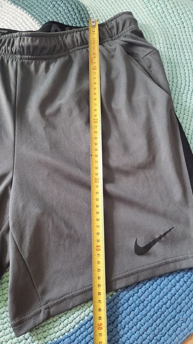 Nike spodenki r.XL,Adidas  Gant Hilfiger Helly Hansen  Massimo Dutti, j.nowe