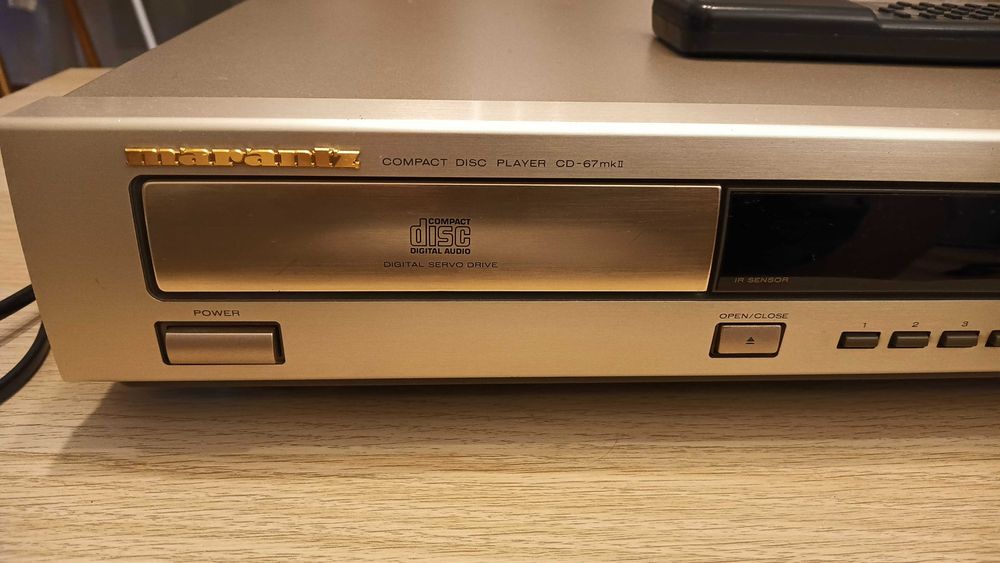 Odtwarzacz CD Marantz CD-67mkII + Pilot