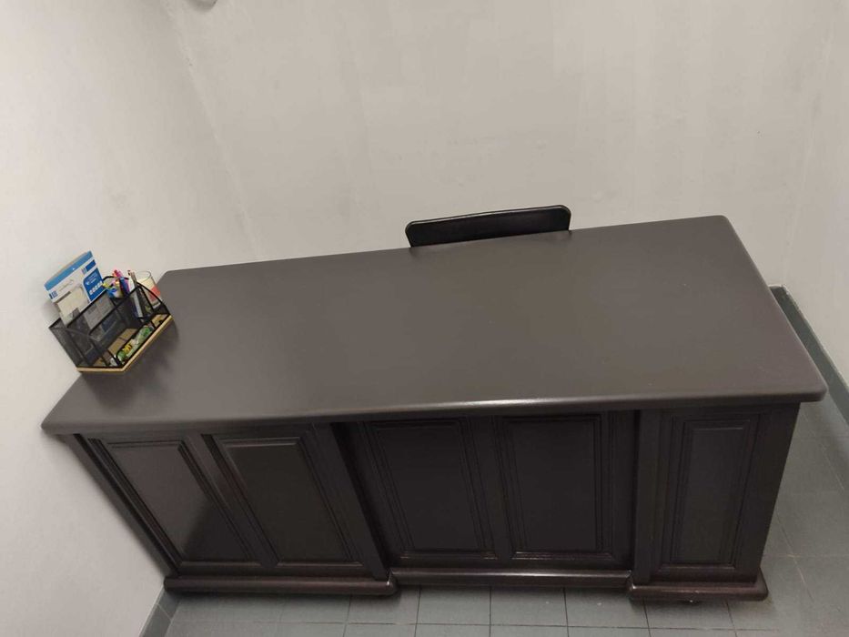Mesa secretária + mesa auxiliar para impressora