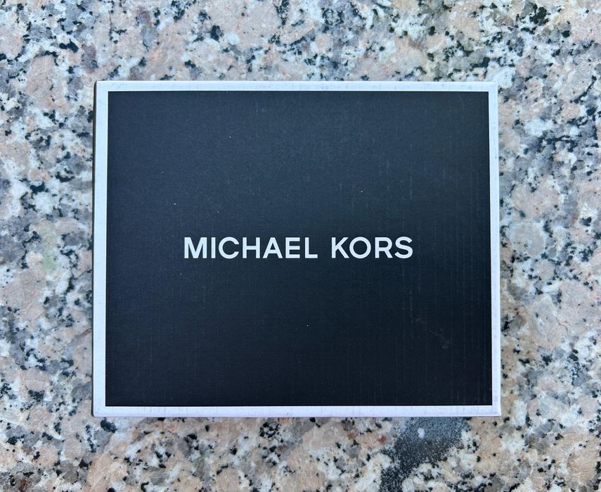 Carteiras Michael Kors / Guess