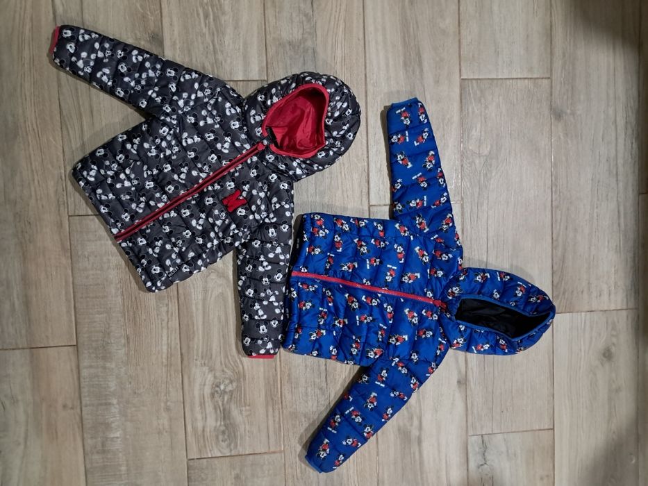 2 casacos disney 2/3 anos