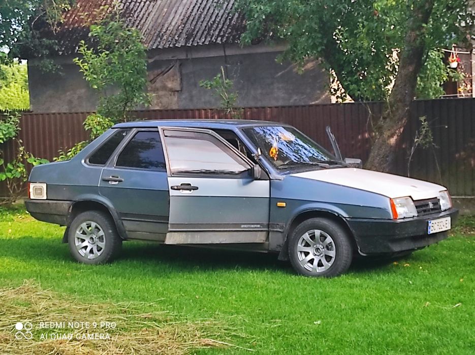 ВАЗ 21099  1.5 1993р.