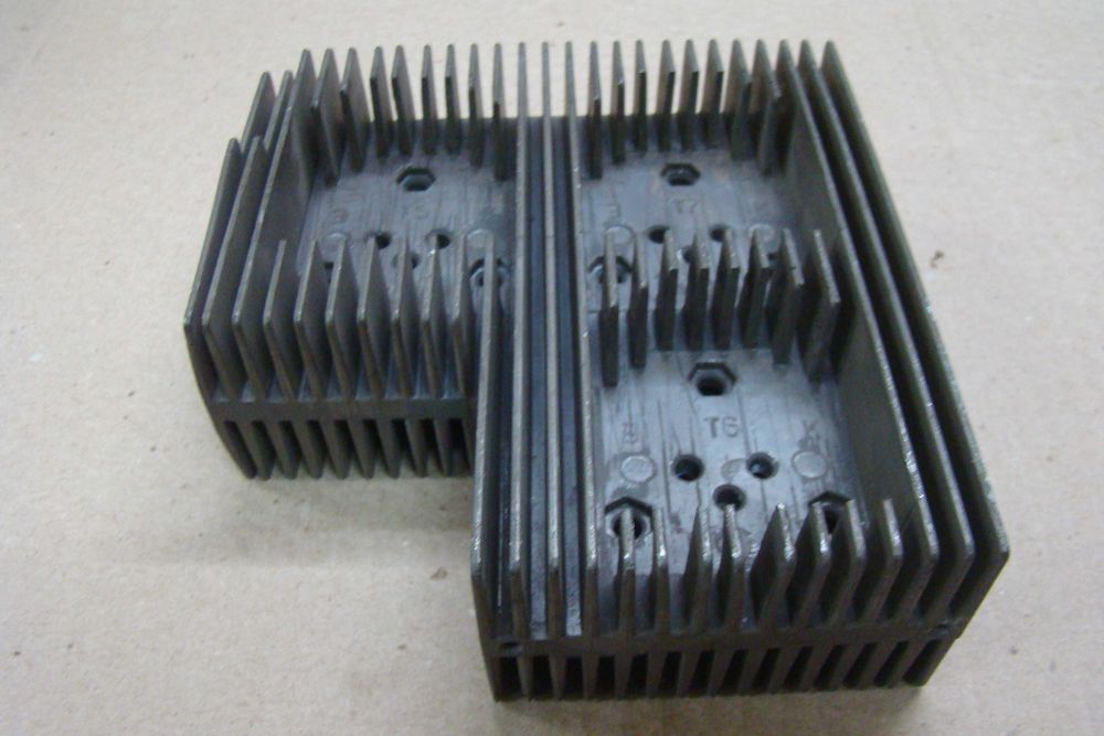 Радиатор алюминиевый для радиоэлектронных устройств