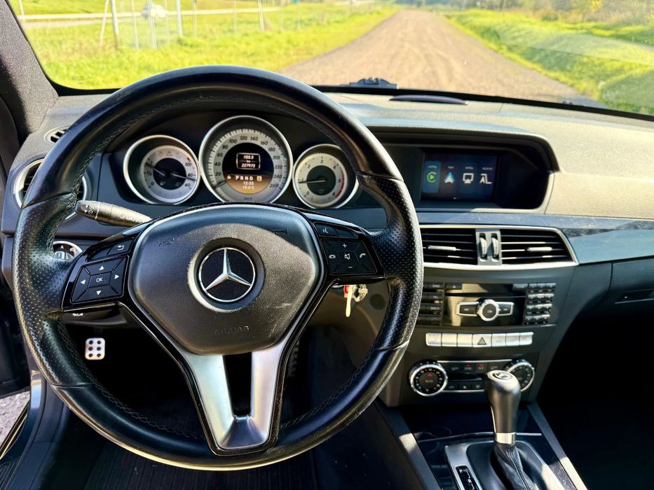 Mercedes-Benz Klasa C Mercedes Benz W204 Coupe C220