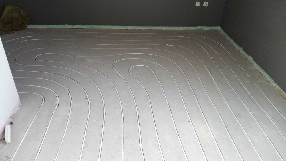 Frezowanie pod ogrzewanie podlogowe kafelkowanie