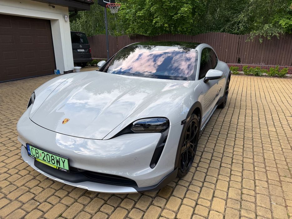 Porsche Taycan Faktura VAT 23% ,bezwypadkowy , serwisowany w ASO