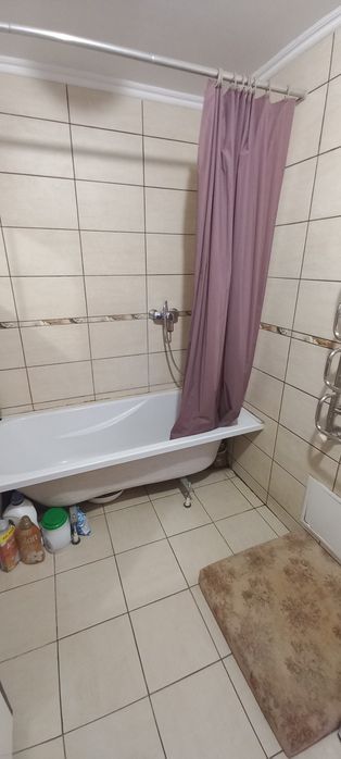 Продаж будинку Старе місто