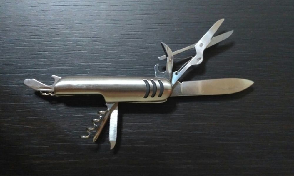 Нож туристический складной мультитул новый 7 функций