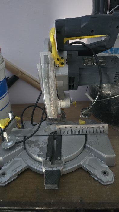 Serra de corte madeira