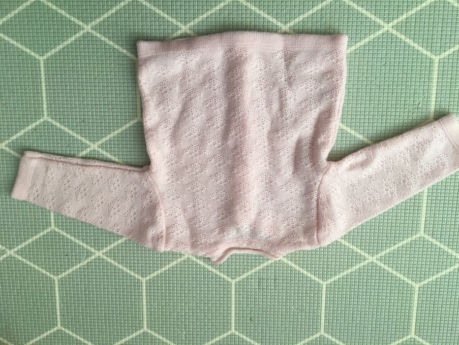 Różowy sweterek niemowlęcy Jomar 74