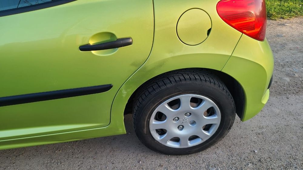 Продам своє авто  Рeugeot  207