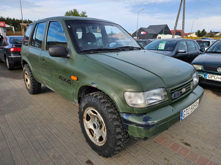 Kia Sportage 1994r/2.0benzyna/opłaty aktualne/manual/4x4/hak