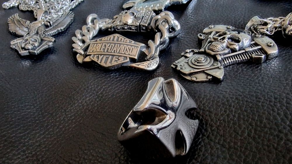 Efektowny sygnet pierścień Motörhead motocyklowy Harley chopper krzyż