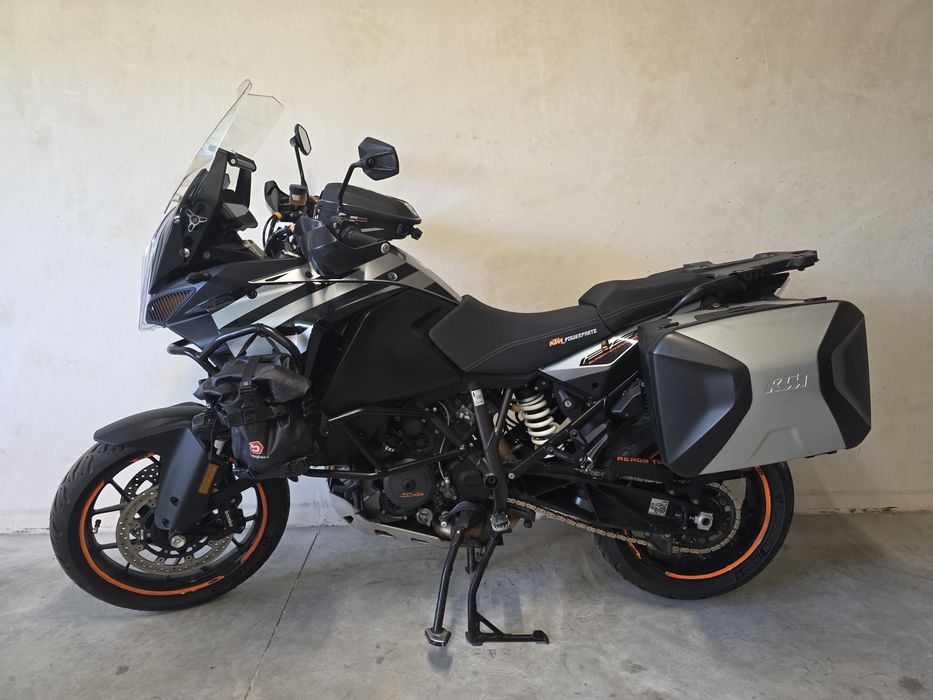 KTM