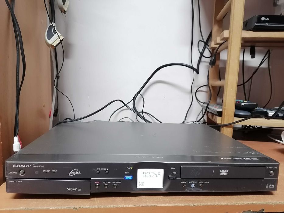Nagrywarka Sharp DV-HR350 DVD-RW / HDD120gb