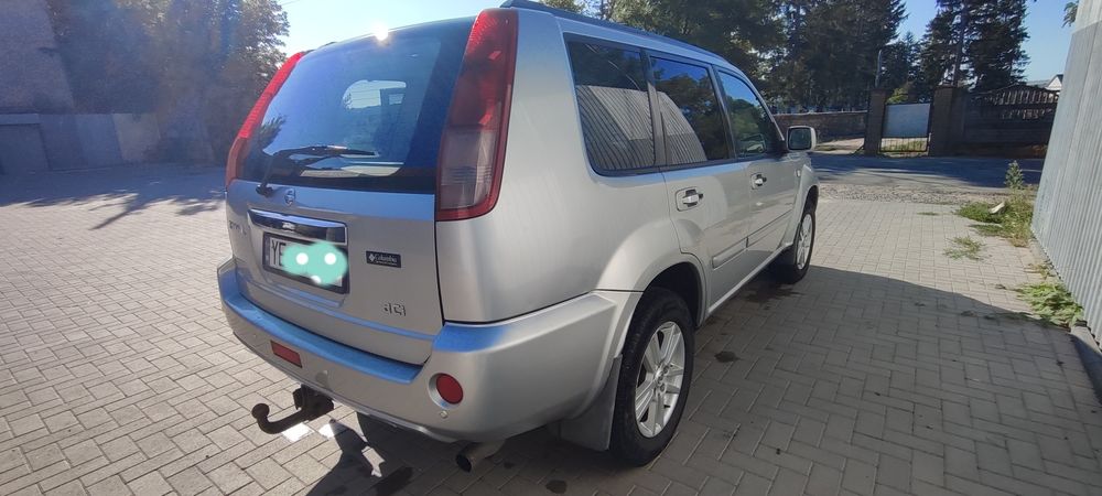 Nissan X-trail t 30