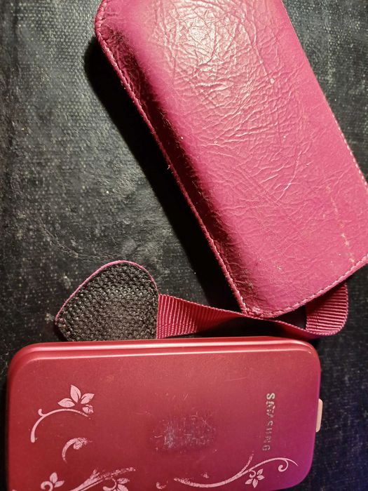 Продам телефон кнопочный Samsung GT-C3520 La'Fleur