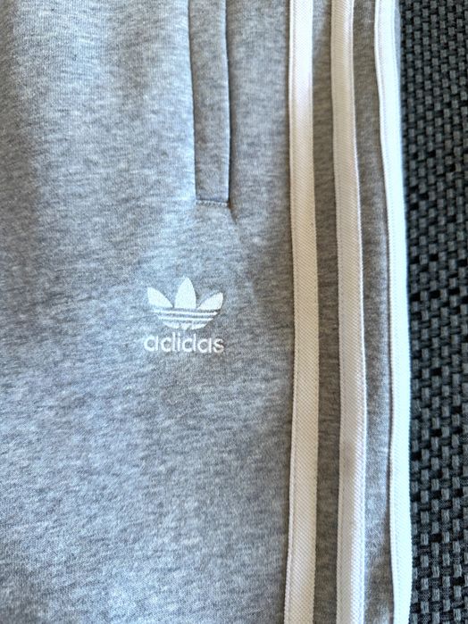 Calças Adidas Originals - 3-Stripes, Em Fleece, Como Novo