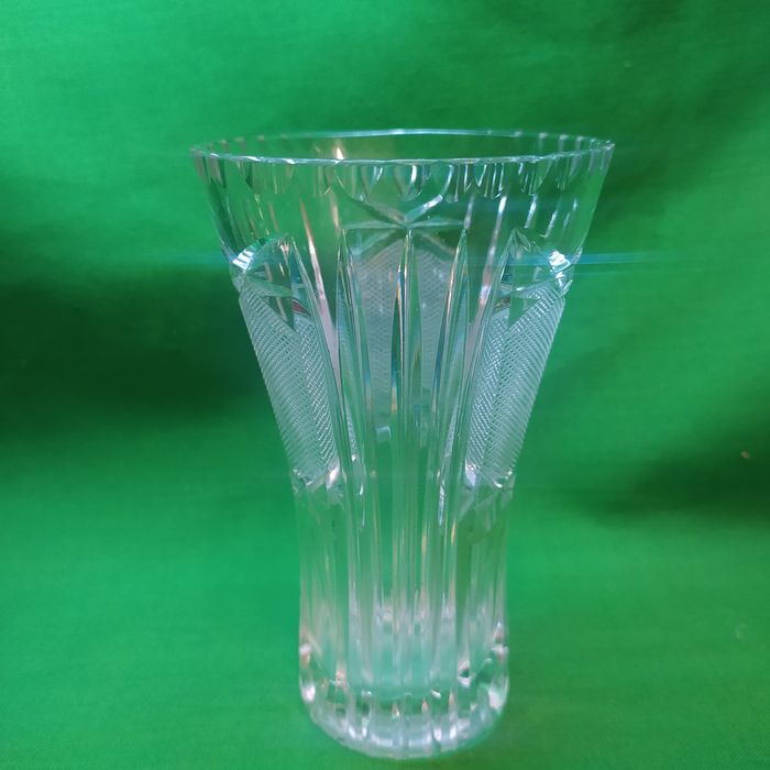 ваза хрустальная