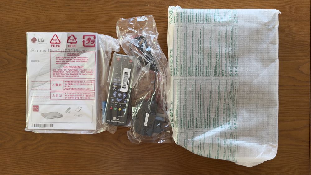 Leitor de Blue-Ray LG BP125 - NOVO