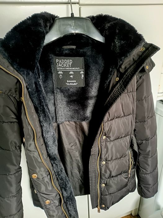 приталенная куртка Stradivarius размер XS