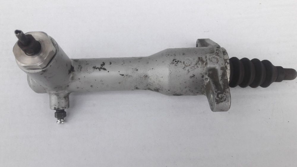 Робочий циліндр щеплення Mitsubishi Lasncer 10