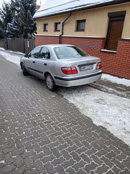 Almera 1.8 B niski przebieg
