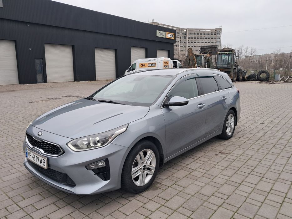Продам Kia Ceed максимальный
