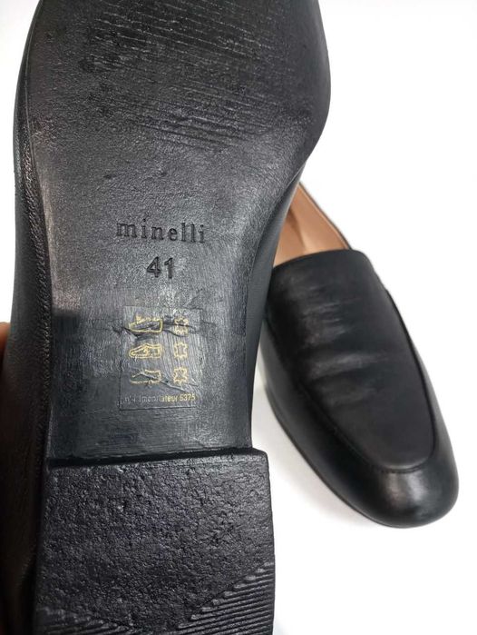 Кожаные женские туфли Minelli