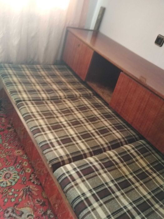 Диван - Тахта бувша в використані