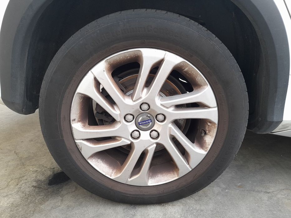 Conjunto de jantes VOLVO V60 I Cross Country (157)
