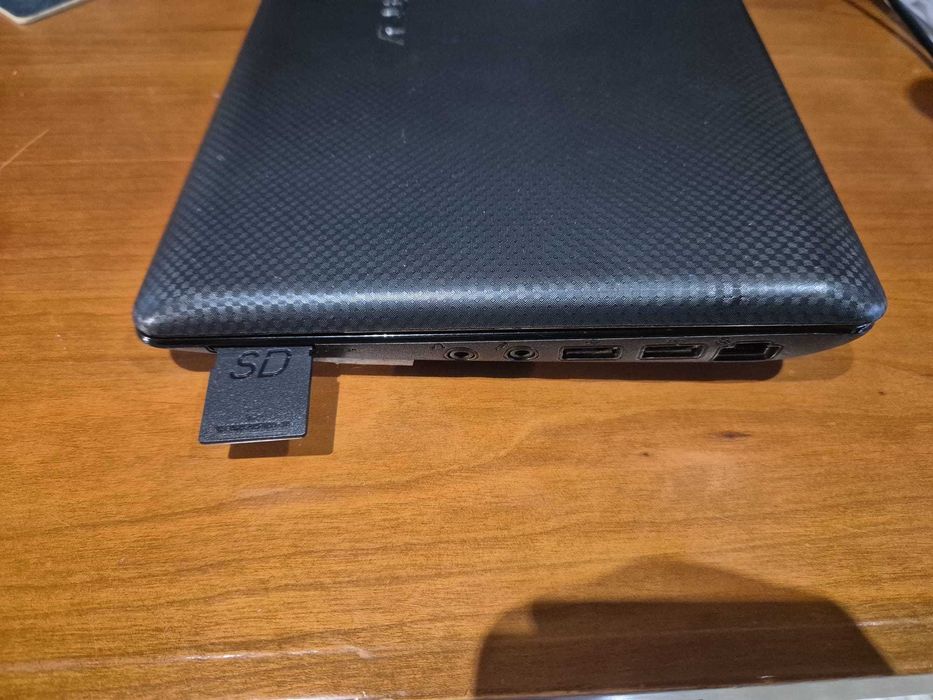 Portatil ASUS Eee PC 1005PE - Netbook Clássico, Muito Bom Estado